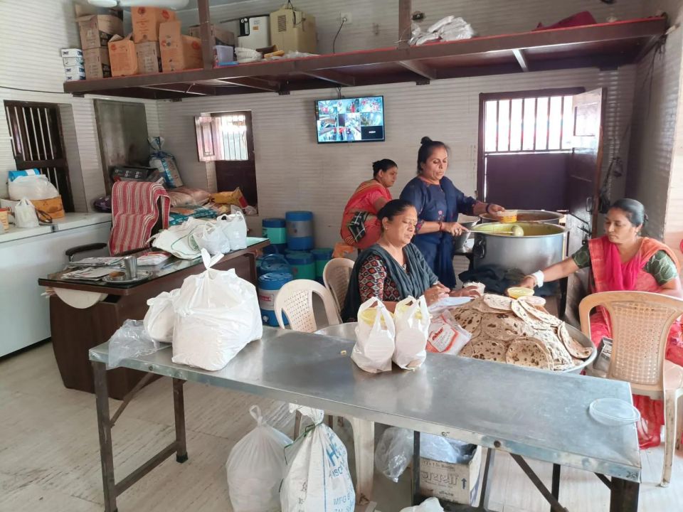 ફક્ત પાંચ રૂપિયામાં ભરપેટ ભોજન,  દર્દીઓને નિ:શુલ્ક જમવાની વ્યવસ્થા, જામનગર: