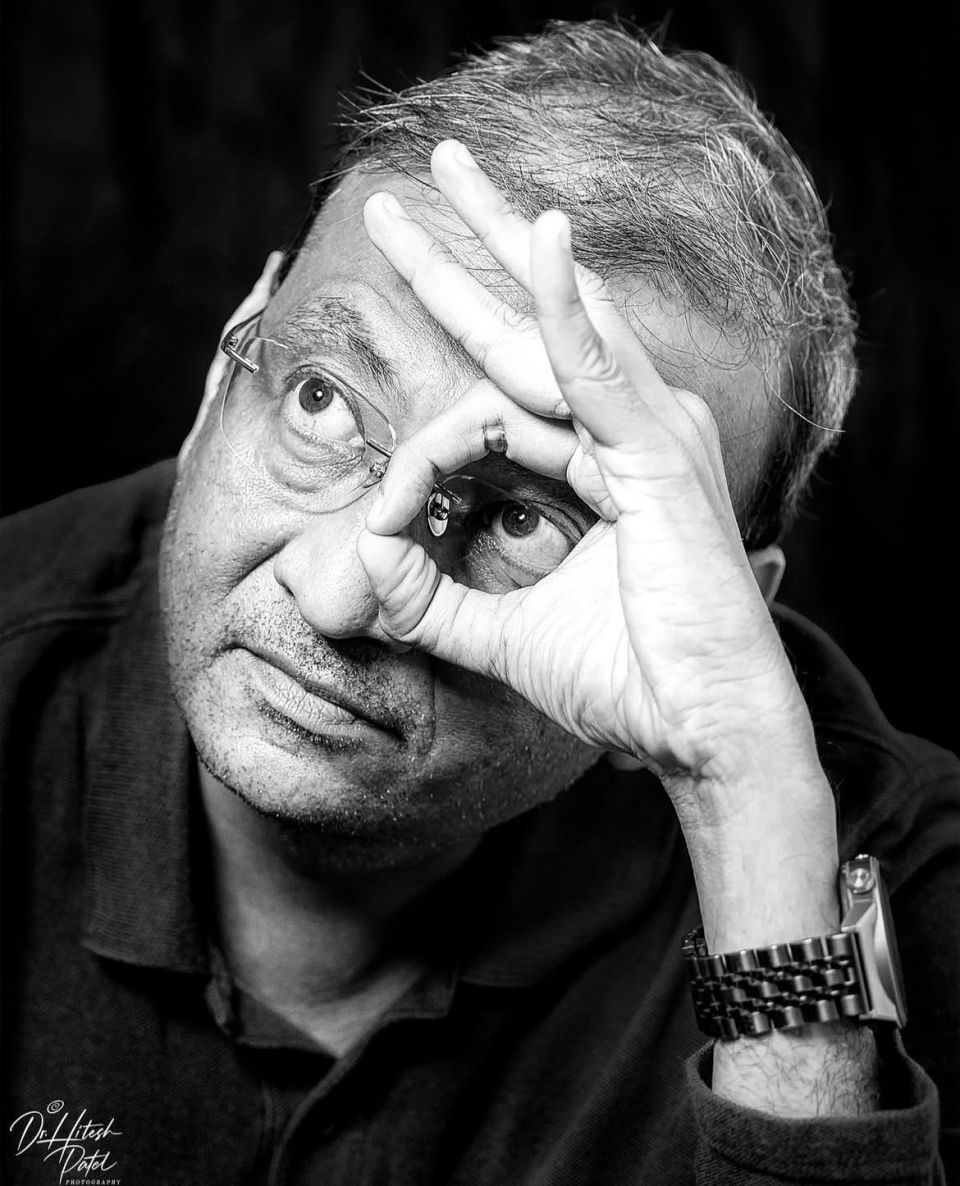 Dr Hitesh Patel, Gujarati AI songs, EB1A વિઝા વિજેતા, AI રીમિક્સ ગુજરાતી ગીતો, ભારતીય સંગીત અને ટેકનોલોજી, ગ્લોબલ મેટાવર્સ મ્યુઝિક, Einstein Visa awardee, Global AI music artist, AI ગરબા ગીતો