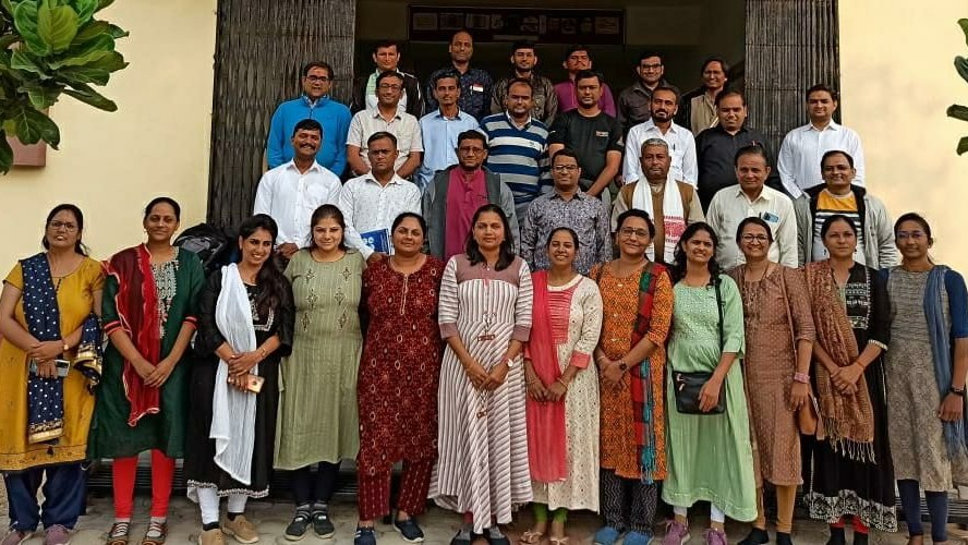 કેળવણીની નવી કેડી, અતુલ ઉનાગર, Atul Unagar, Gujarati