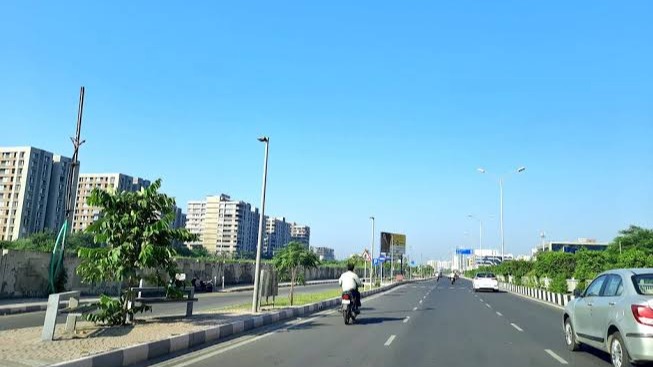 વાર્ષિક સ્વચ્છતા સર્વેક્ષણ, ULB, ઈન્દોર અને સુરતે, હરિદ્વાર