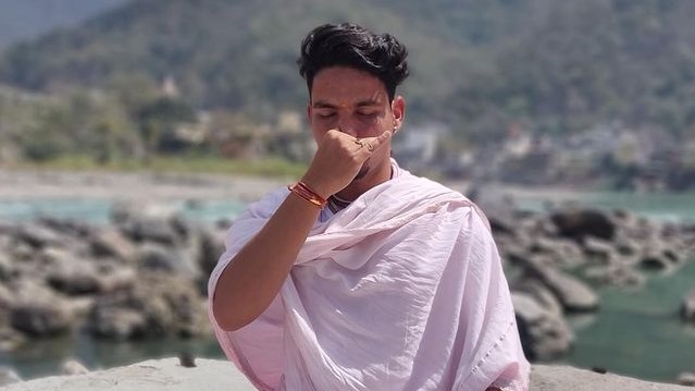 અકાળ વૃદ્ધત્વ , લક્ષણો , આહાર , ઉંઘ , પ્રાણાયામ , સ્વાસ્થ્ય , સૂર્યપ્રકાશ