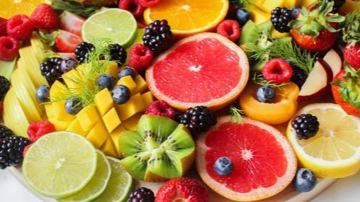 Fruits, Summer , Hydration , Watermelon , Orange , Papaya , Vitamin C , Digestive health