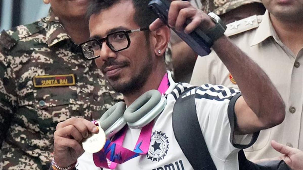 યજુવેન્દ્ર ચહલ , ધનશ્રી વર્મા , ઝારા યાસ્મીન , અફેરની અફવા, કોરોના લાઇવ સેશન,  રિલેશનશિપ ગોસિપ, ક્રિકેટર લવ લાઇફ