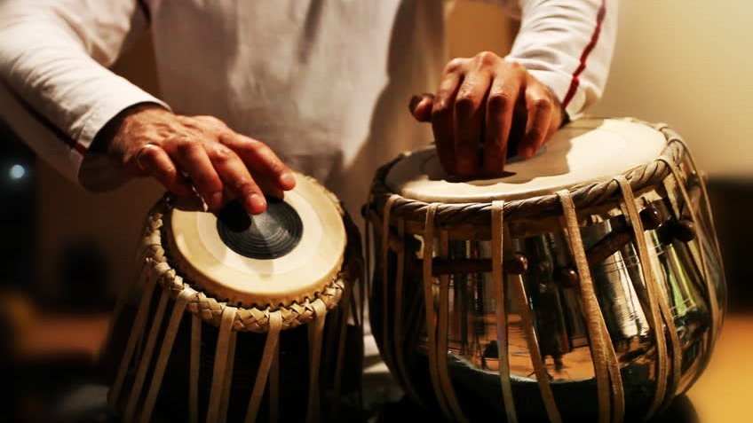 તબલચી, કોરોના,  ડુંગળી,  કલાકારો , શાકભાજી