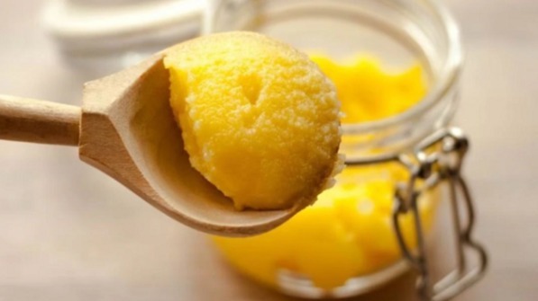 નવશેકા પાણી સાથે ઘી,  રાત્રે ઘીનું સેવન,  આયુર્વેદિક ટિપ્સ ઊંઘ માટે,  પાચન માટે ઘી,  આરોગ્ય માટે ઘી,  ઘી પીવાના ફાયદા,  રાત્રે શુ કરીશું,  ઘરગથ્થું ઉપાય આરોગ્ય માટે