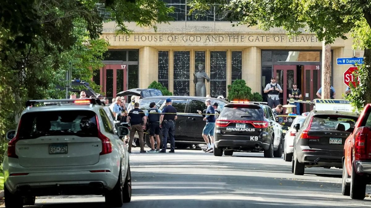 અમેરિકા શાળામાં ગોળીબાર,  school shooting USA,  school shooting in America,  શાળામાં હિંસા,  ગોળીબાર ઘટનાની જાણકારી,  ટ્રમ્પ સમાચાર,  શાળા સુરક્ષા,  school gun violence,  ગોળીબાર સમાચાર,  શાળામાં હિંસા સમાચાર