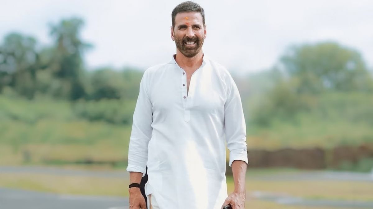 અક્ષય કુમાર,  પંજાબ પૂર,  પૂર પીડિતો,  દાન,  સહાય,  સામાજિક જવાબદારી,  5 કરોડ,  તાત્કાલિક રાહત,  આમદી,  ફિલ્મ સિતારો