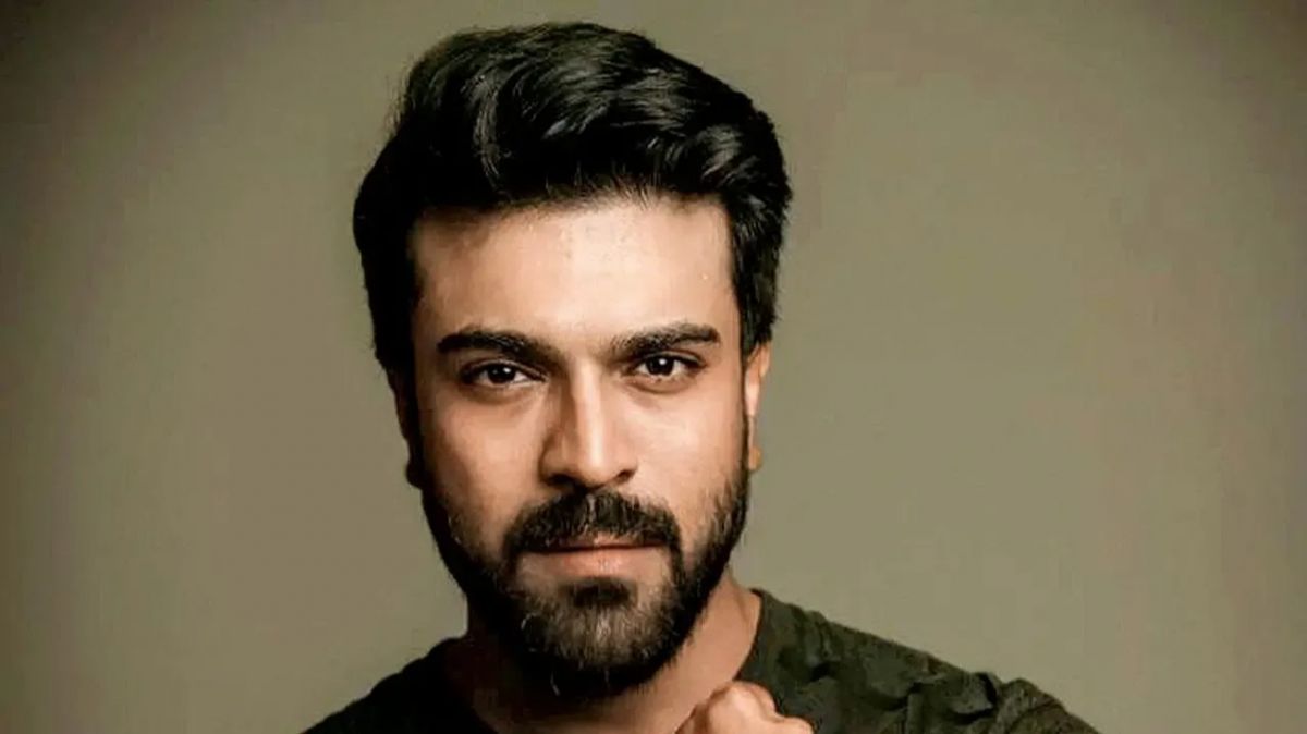 રામચરણ,  તીરંદાજી,  આર્ચરી,  દશેરા,  રાવણ દહન,  ઉપાસના કામિનેની કોનિડેલા,  કૌશલ્ય,  ધનુષબાણ,  આર્ચરી પ્રીમિયર લીગ,  સાઉથ એક્ટર