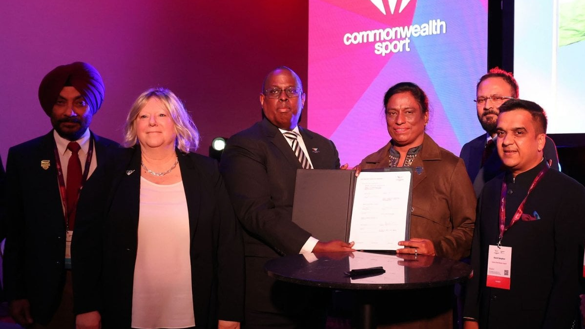 અમદાવાદ,  ૨૦૩૦ કોમનવેલ્થ ગેમ્સ, અહમદાબાદ કોમનવેલ્થ, 2030 કોમનવેલ્થ ગેમ્સ માટે અહમદાબાદની યજમાની દાવેદારી,  ભારતની આંતરરાષ્ટ્રીય રમતગમત પ્રતિષ્ઠા વધતી,  2030 CWG માટે ભારતની તૈયારી,  અહમદાબાદ કોમનવેલ્થ ગેમ્સ ઇન્ફ્રાસ્ટ્રક્ચર,  CWG 2030 હોસ્ટિંગ માટે ભારતનો મજબૂત કેસ,  કોમનવેલ્થ ગેમ્સ યજમાનીમાં અહમદાબાદની ભૂમિકા, CWG 2030