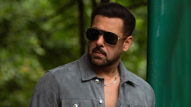 Salman Khan birthday,  સલમાન ખાન 60મો જન્મદિવસ,  બોલિવૂડ સમાચાર,  સલમાન ખાન પરિવાર,  બોલિવૂડ સેલિબ્રેશન,  સલમાન ખાન જીવન,  ફિલ્મ સ્ટાર સમાચાર,  Bollywood birthday,  Salman Khan celebration