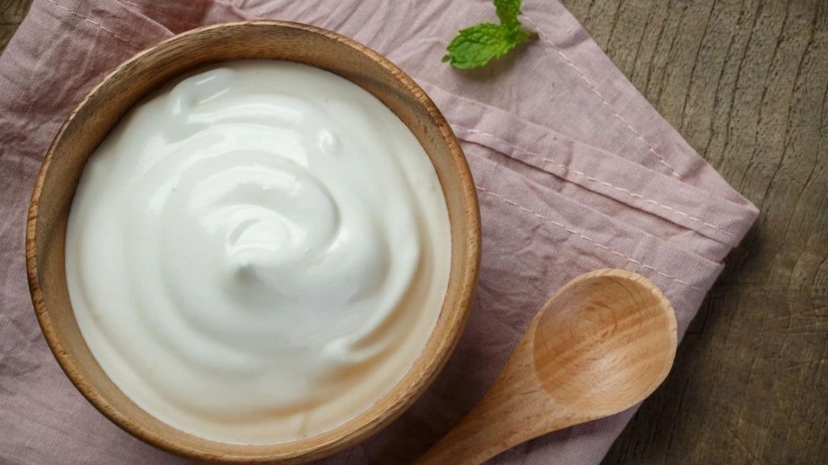 curd and cancer,  does curd prevent cancer,  yogurt benefits health,  probiotics and cancer,  curd daily intake,  health benefits of curd,  cancer prevention foods,  yogurt good for health,  Indian diet curd benefits,  healthy eating tips India