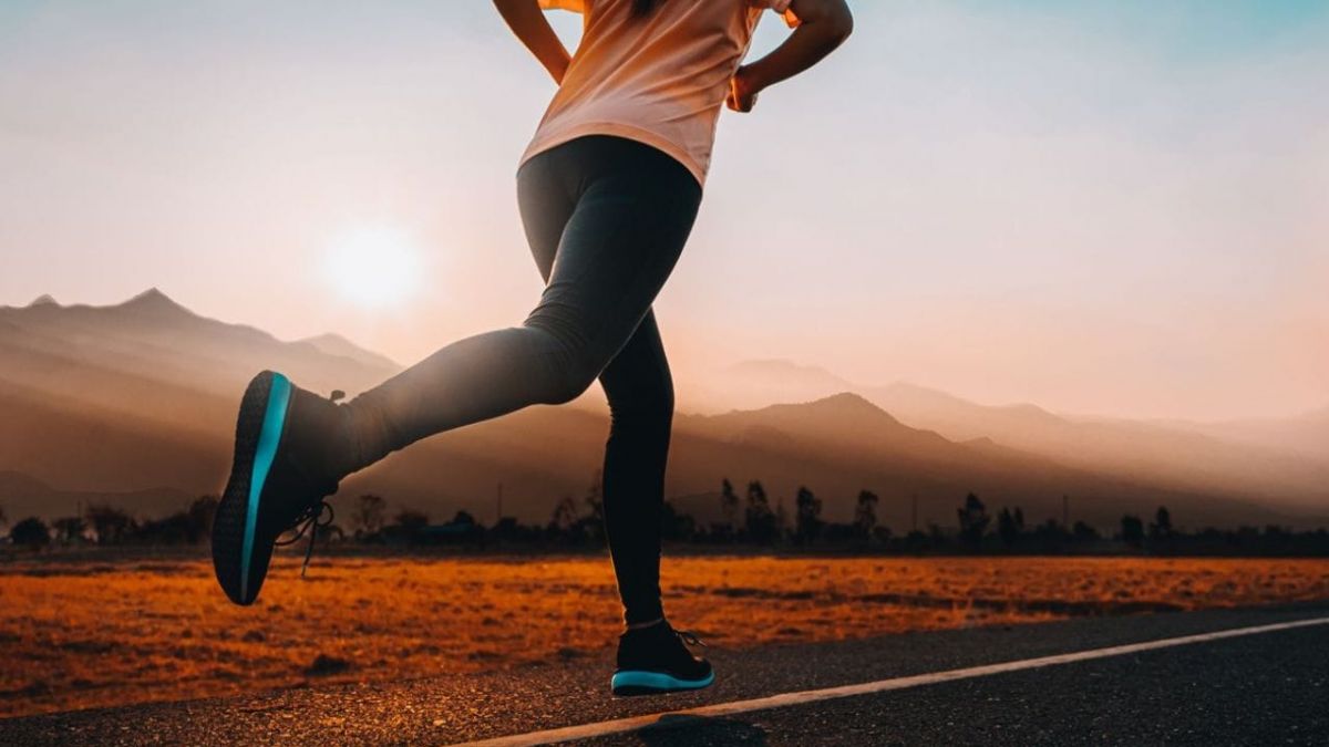 morning vs evening exercise,  best time to workout,  exercise benefits morning vs evening,  fitness tips India,  weight loss workout time,  gym time morning or evening,  exercise routine India,  health fitness tips,  workout benefits,  best time for exercise