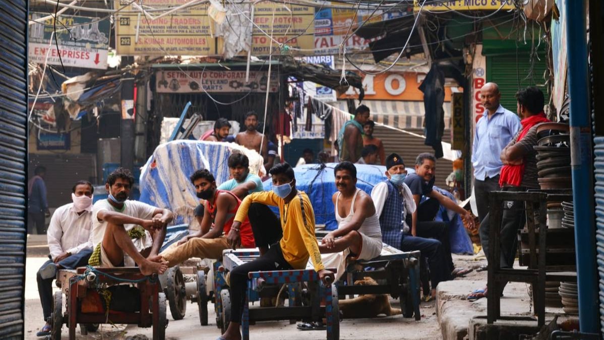 પ્રતિનિધિ,  ગરીબી, ઓલિવિયર ડી શટરે , શિક્ષણ,  માનવાધિકારો,  સુરક્ષિત પીવાનું પાણી