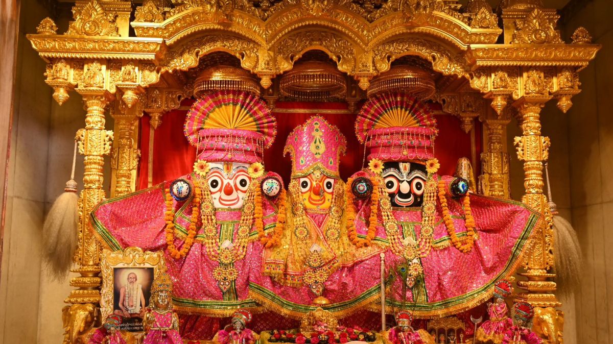 @JYESHHTHIKA, https://instagram.com/jyeshhthika?igshid=s54s3ncres7b