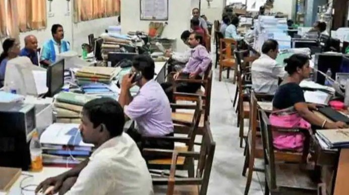 Government employees, holiday, state government, salary structure, basic salary, Ministry of Labor, agreement, company