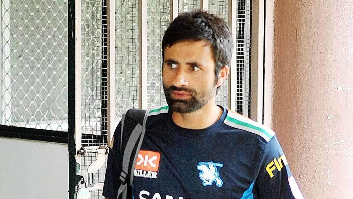 Jammu and Kashmir, Jammu and Kashmir Cricket Association , Jammu and Kashmir Cricket Association news, parvez rasool, stealing rollers